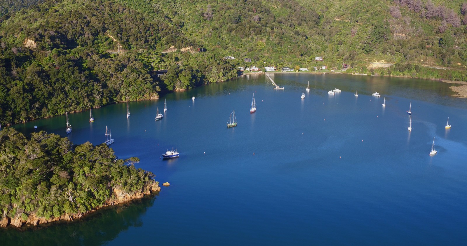 Queen Charlotte Sound Cruise Guide