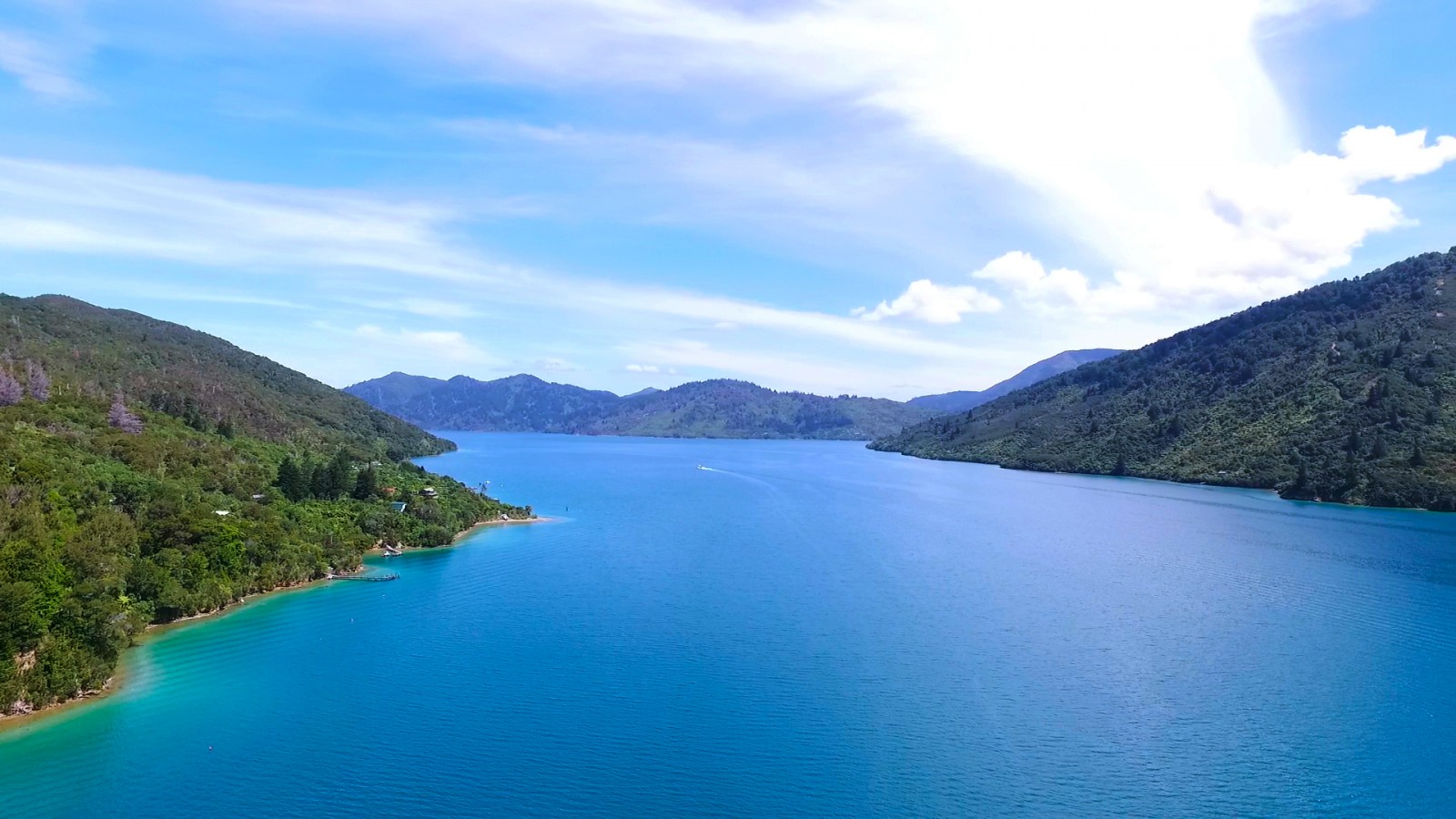 Queen Charlotte Sound Cruise Guide