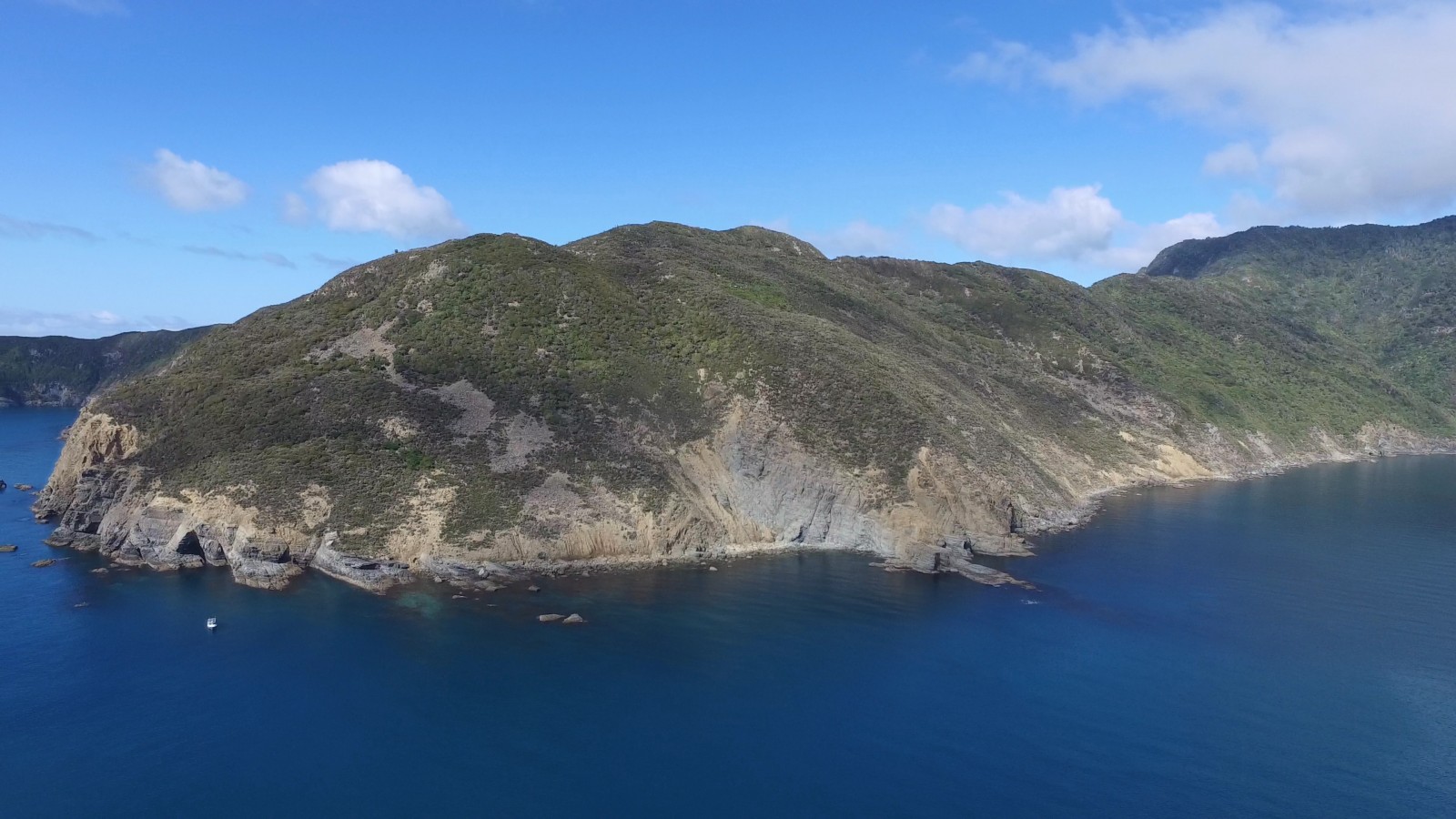 Outer Sounds Cruise Guide